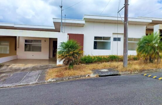 Casa en Venta ubicada en Dulce Nombre de Cartago