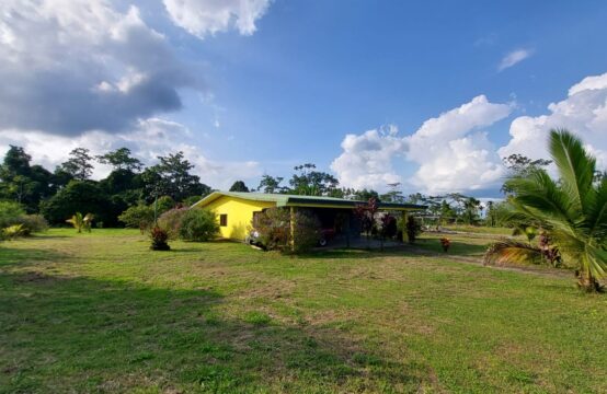 Terreno con Casa en Venta ubicada en Heredia, Sarapiquí