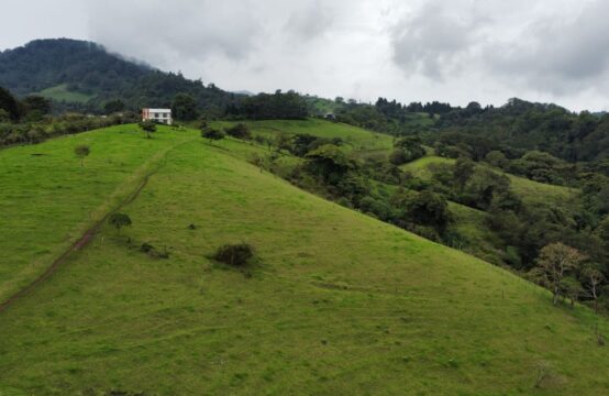 Terreno en Venta, ubicado en Vázquez de Coronado